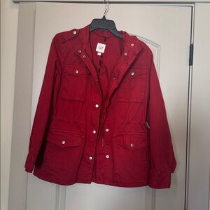 GAP S Crimson Utility Jacket in excellent condition. Great for fall and winter.
